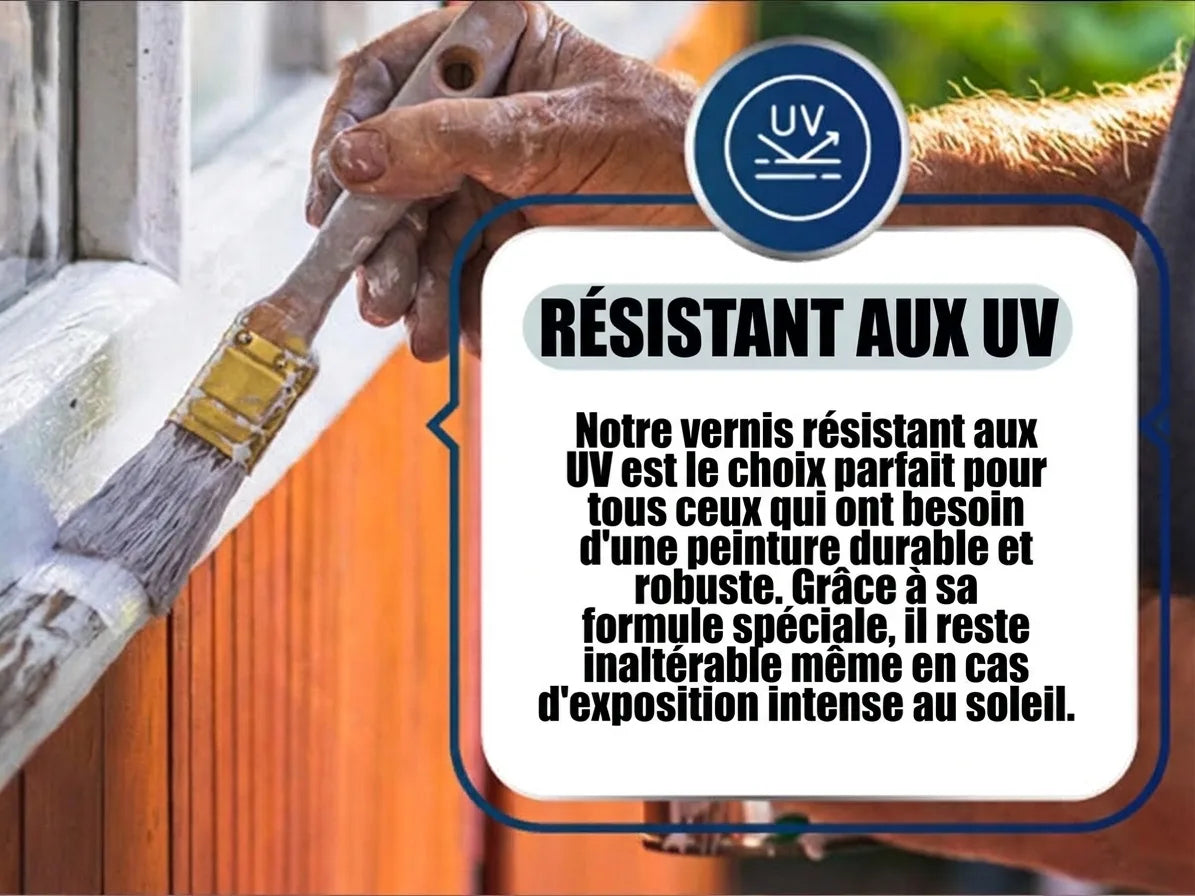 Peintre appliquant une laque blanche UV-résistante sur un encadrement de fenêtre, garantissant durabilité et couleur.