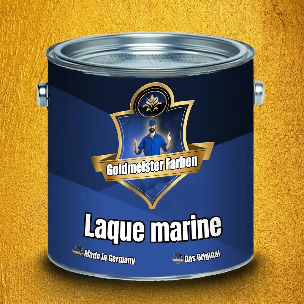 Bidon de peinture bleu Goldmeister Farben, étiquette dorée 'Bootslack' (vernis pour bateaux), 'Made in Germany'.