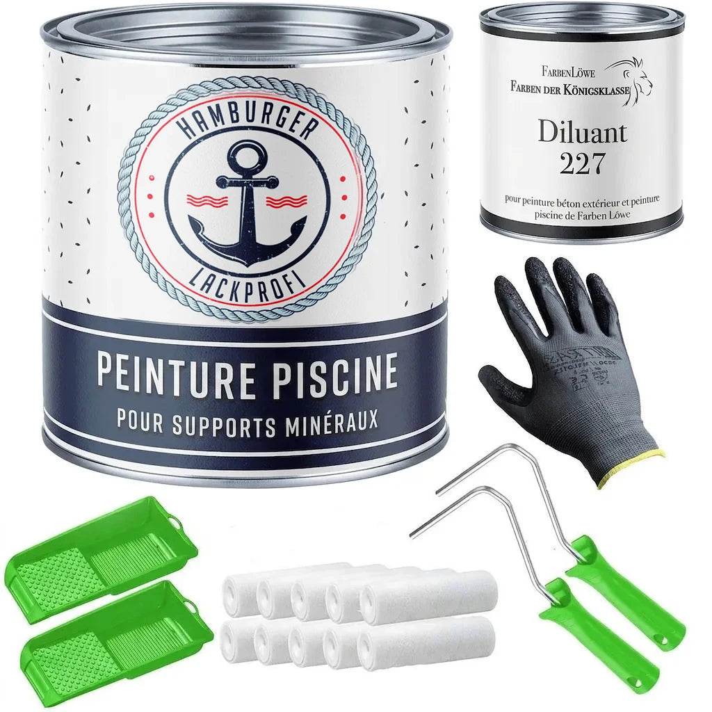 Kit complet de peinture pour piscine : pot de peinture Hamburger Lackprofi, diluant Farben Löwe, gants, rouleaux et bacs.